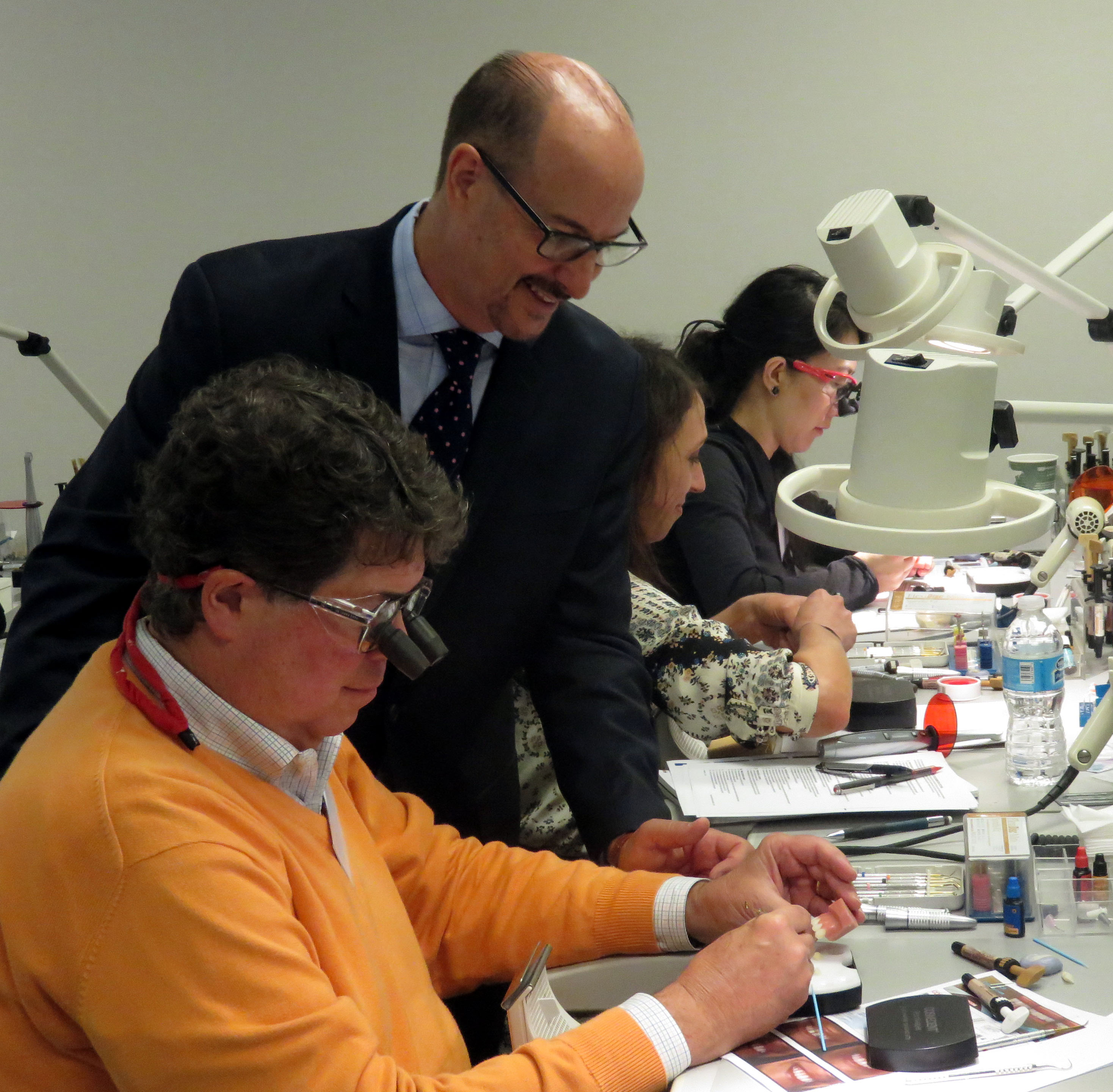 Learn Composite Dentistry at the Center for Esthetic Excellence in