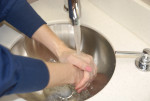 Figure 7 Hands should be rinsed thoroughly
to remove chemical agents and dried to avoid dermatitis issues.