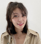 Lindsay Huang, Director of Sales